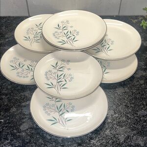 VINTAGE MCM Set of 8-7” Dessert Plates “ Petal Lane” EXC CONDITION 1950